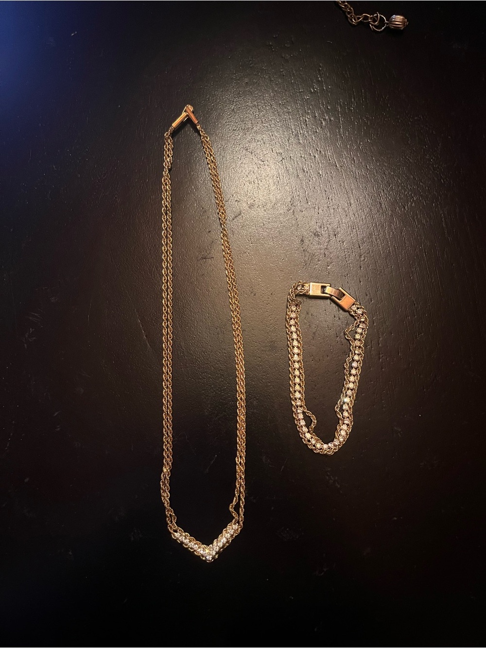 Vintage Gold-Tone Women's Necklace and Bracelet Set - chevron V-Shaped Necklace